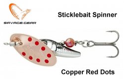 Pöörellant Savage Gear Sticklebait Spinner Copper Red Dots